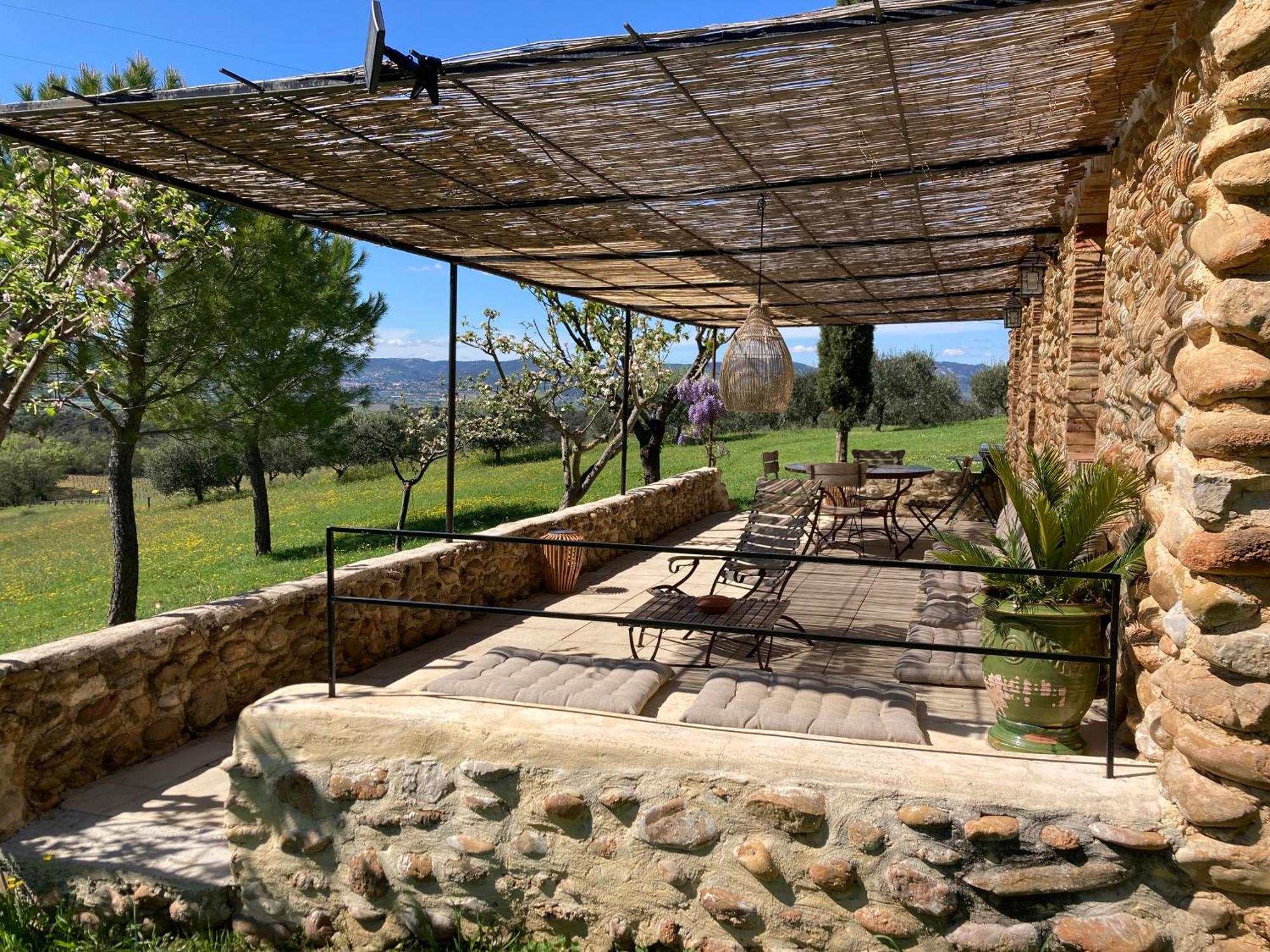 Lodge - Le Clos Devancon Gréoux-les-Bains المظهر الخارجي الصورة